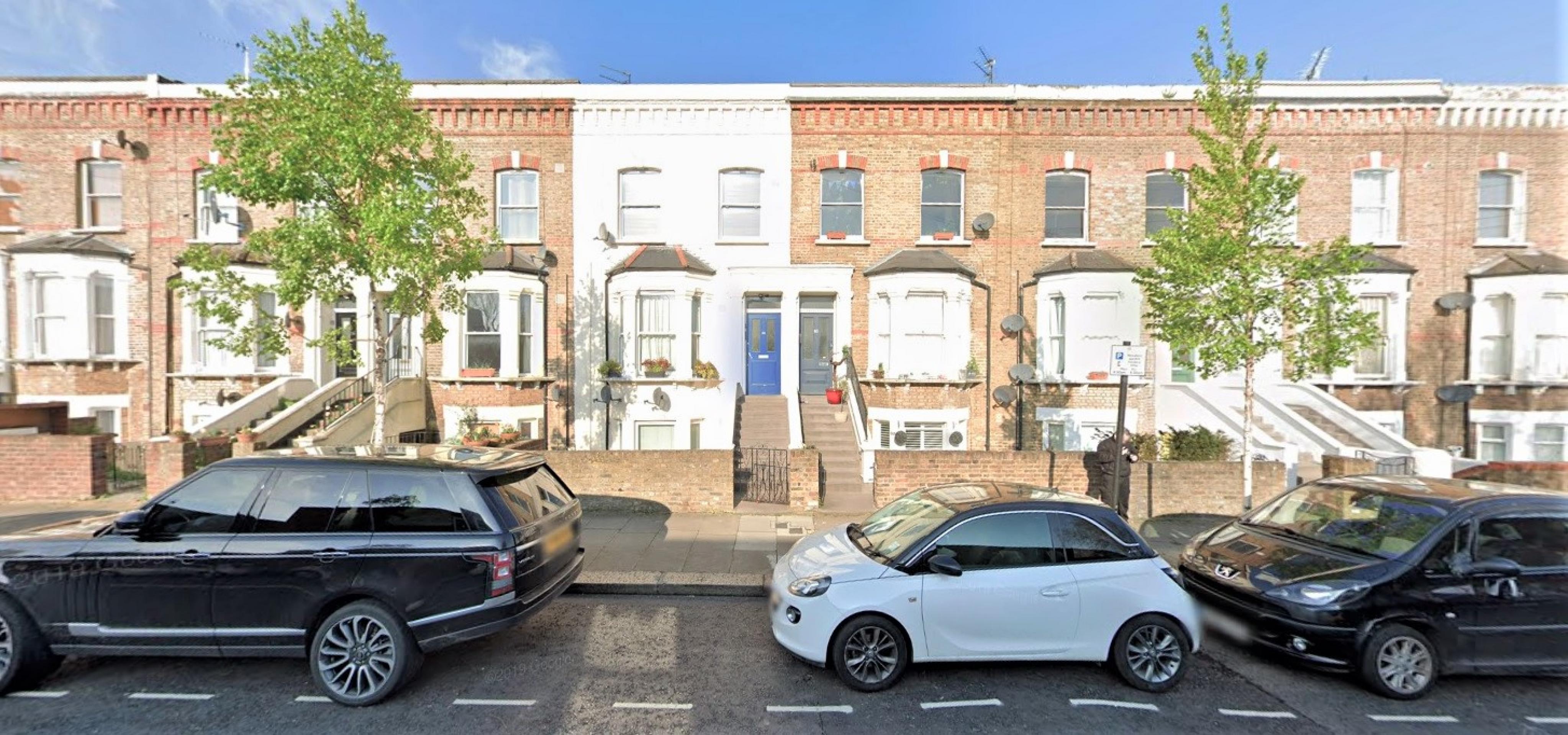			1 Bedroom, 1 bath, 1 reception Flat			 Ashmore Road, MAIDA VALE / QUEENS PARK W9